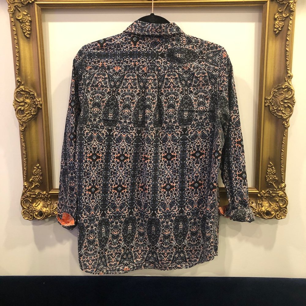 Patterned top - Picture 2 of 2